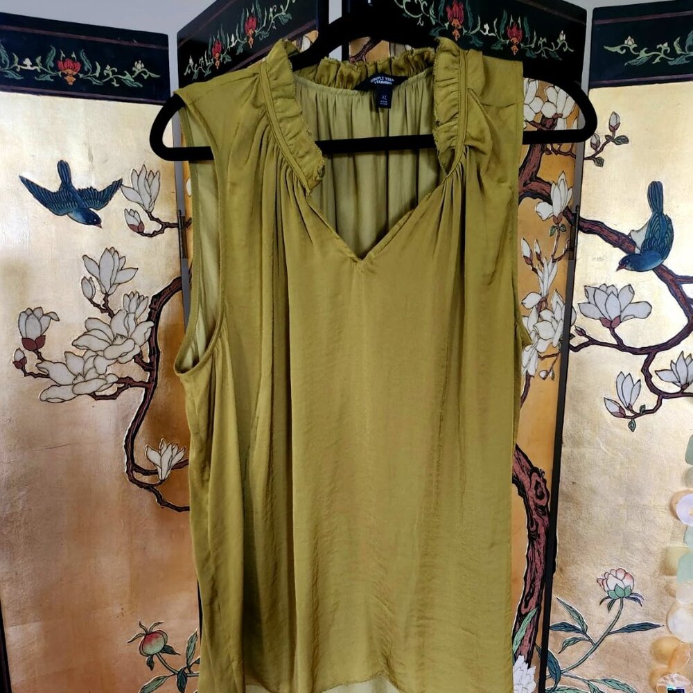 Simply Vera satin sleeveless blouse XL